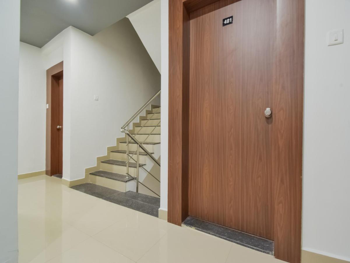 Oyo Townhouse 498 Hotel Western Nagpur Bagian luar foto