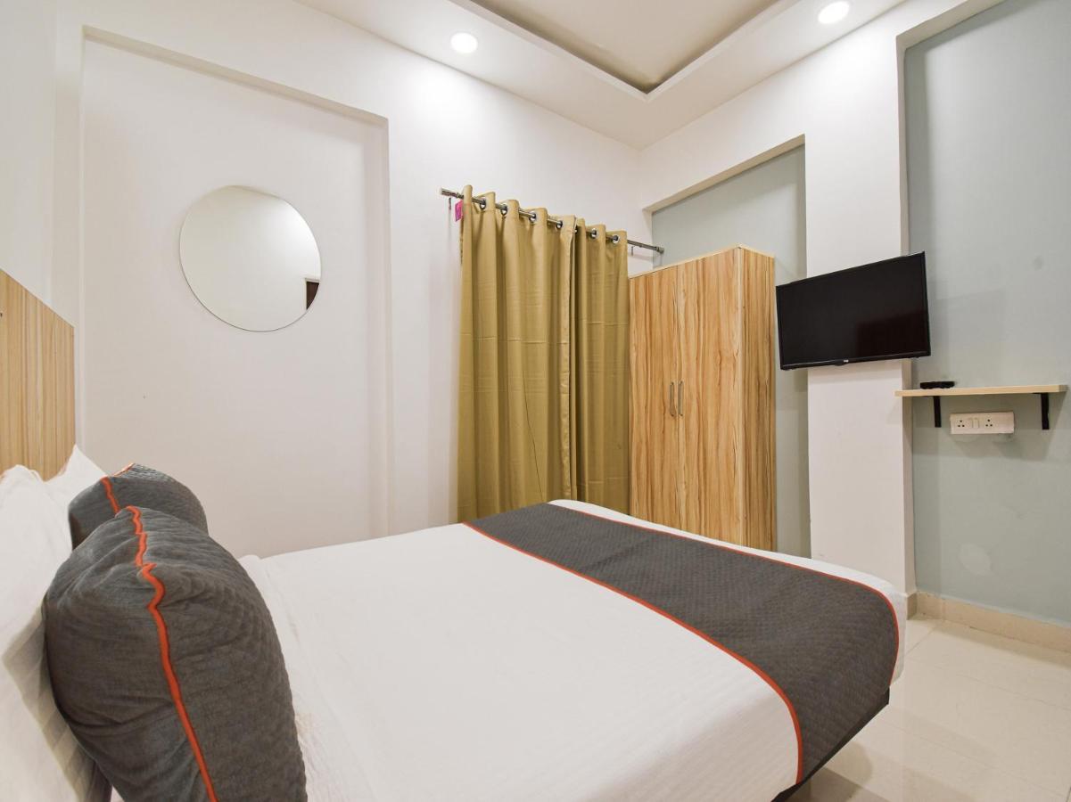 Oyo Townhouse 498 Hotel Western Nagpur Bagian luar foto