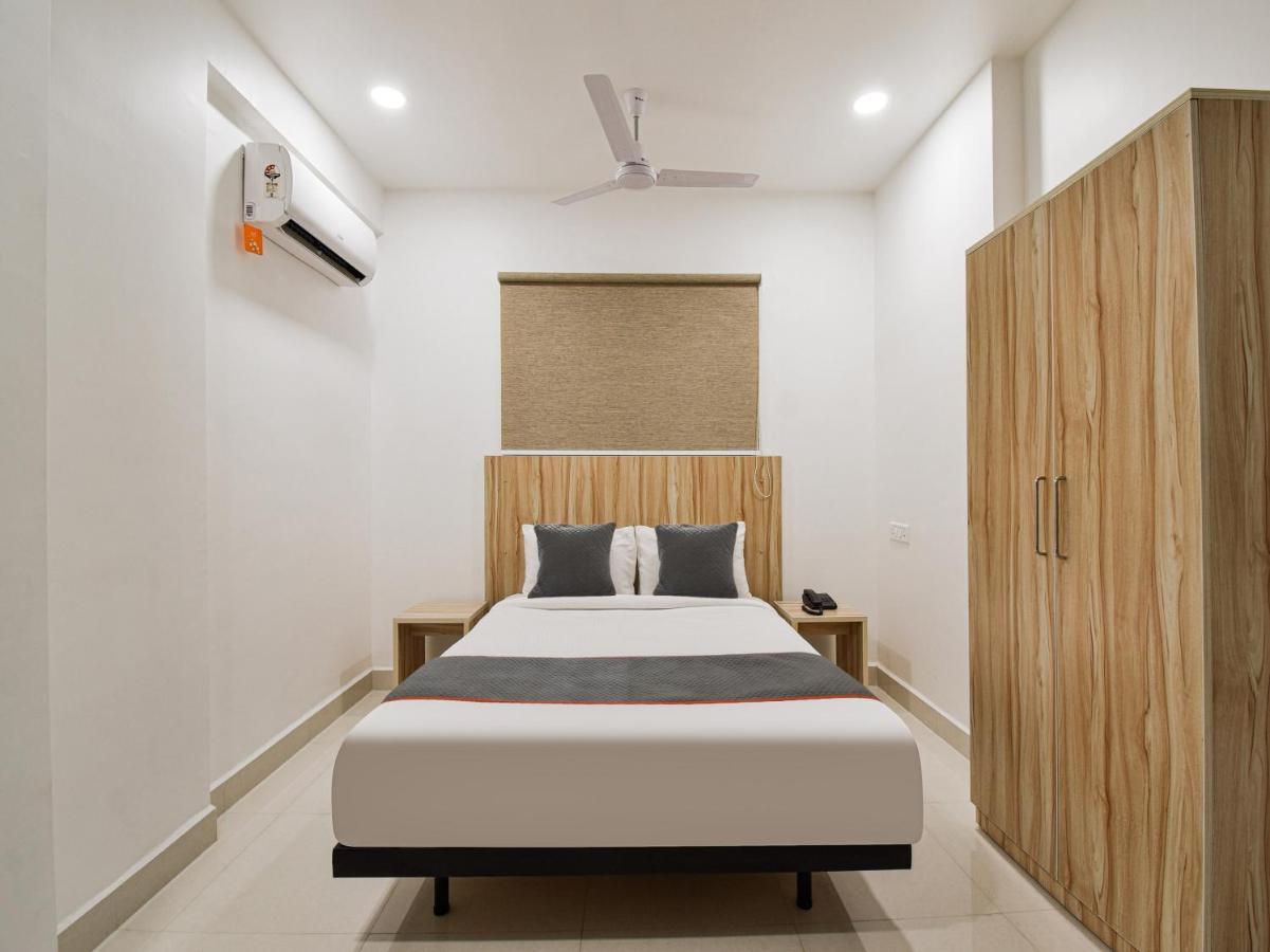 Oyo Townhouse 498 Hotel Western Nagpur Bagian luar foto