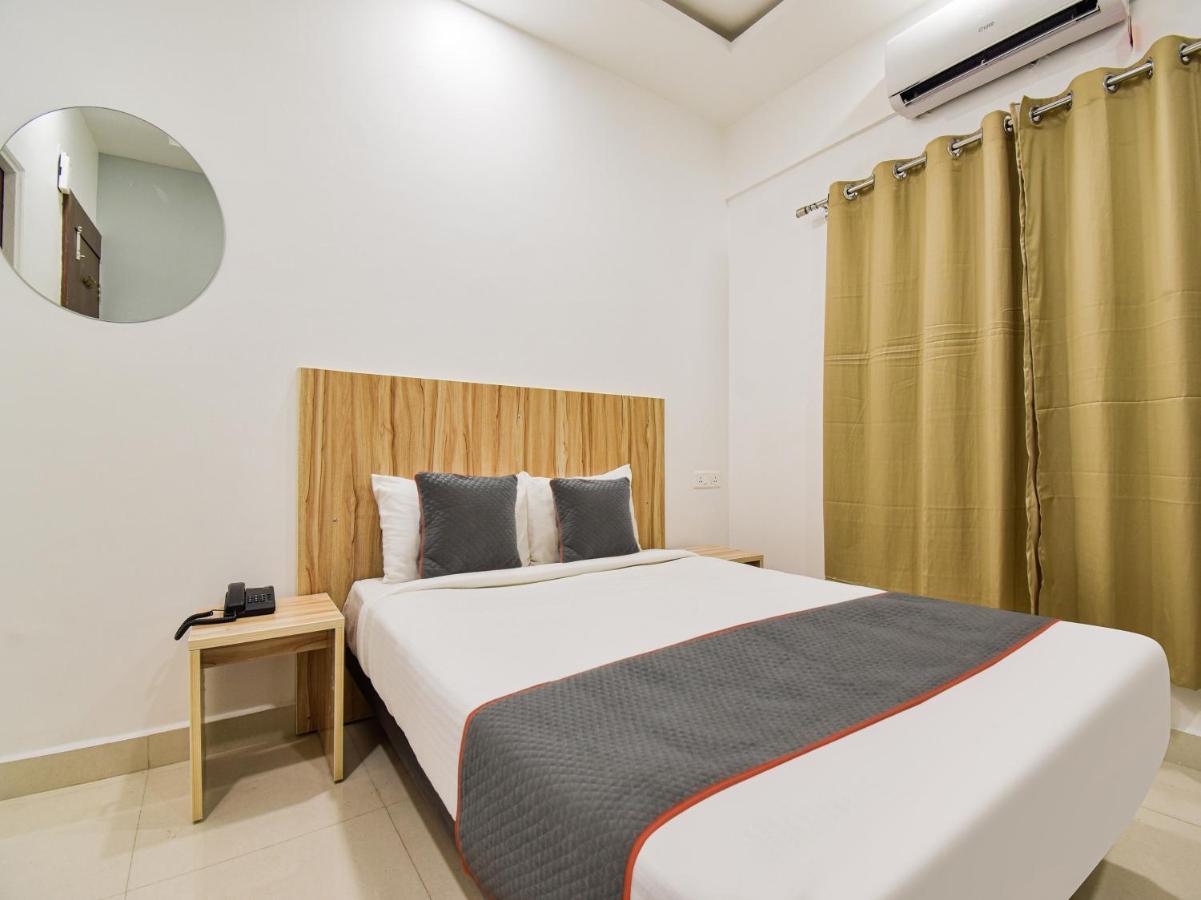 Oyo Townhouse 498 Hotel Western Nagpur Bagian luar foto