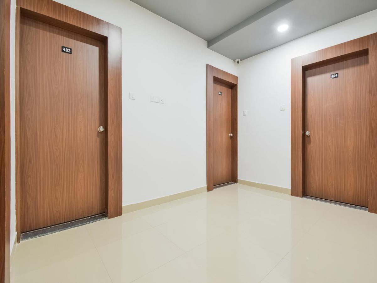 Oyo Townhouse 498 Hotel Western Nagpur Bagian luar foto